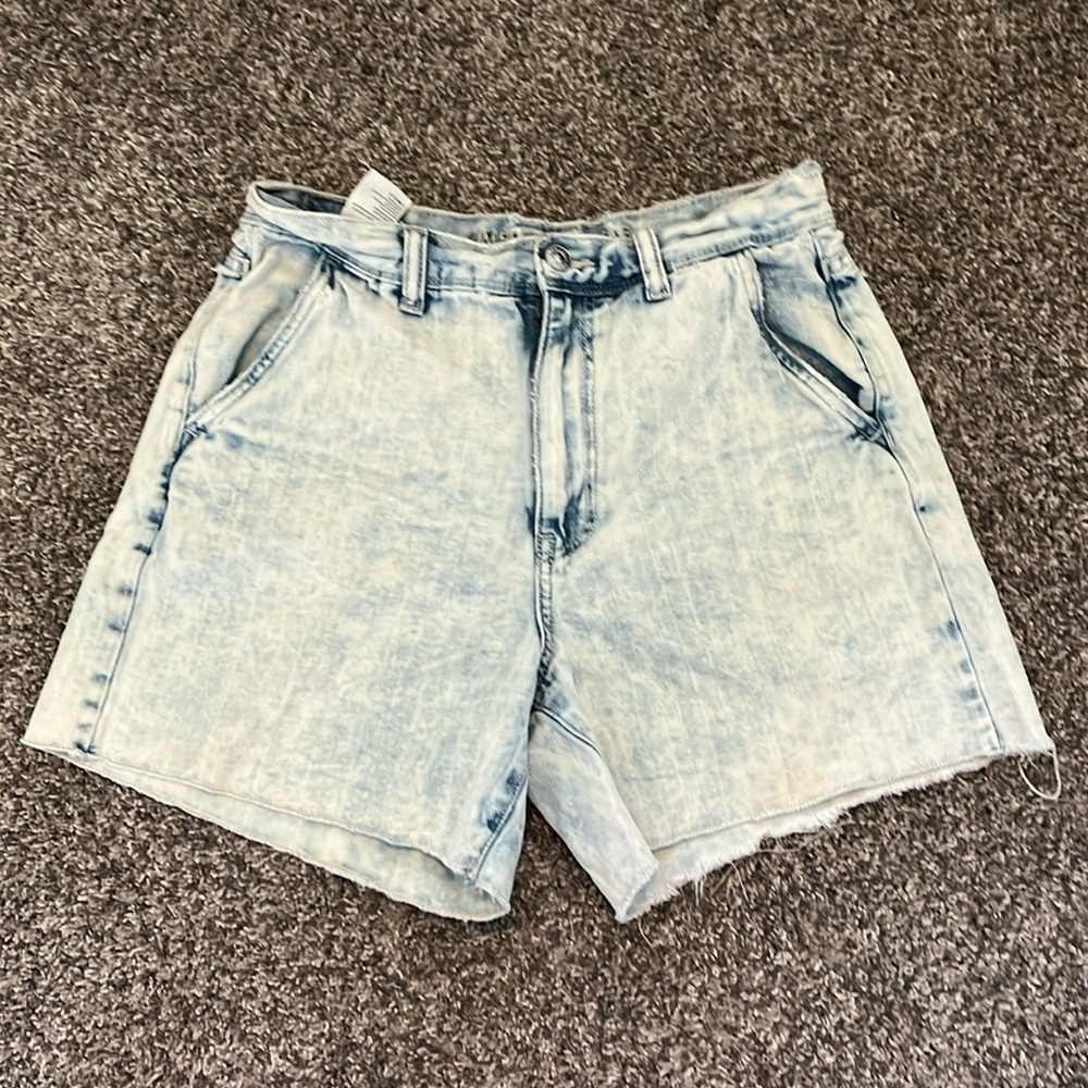 American Eagle Jean Shorts size 6